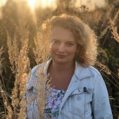 Ксения Сахаровская